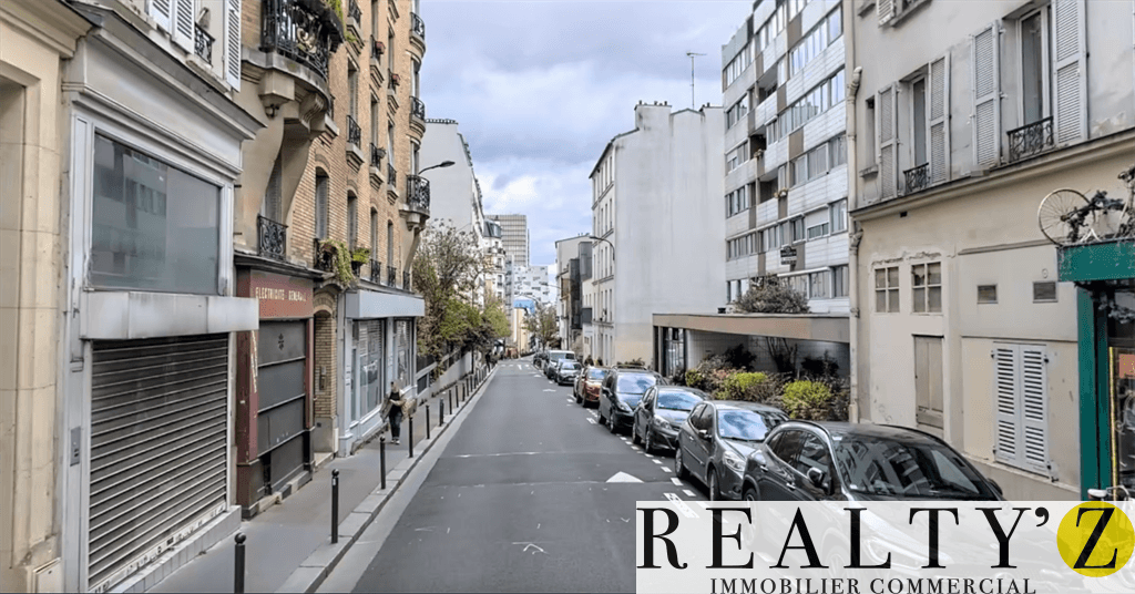 Local commercial · 30 m² · Achat des murs — photo 1