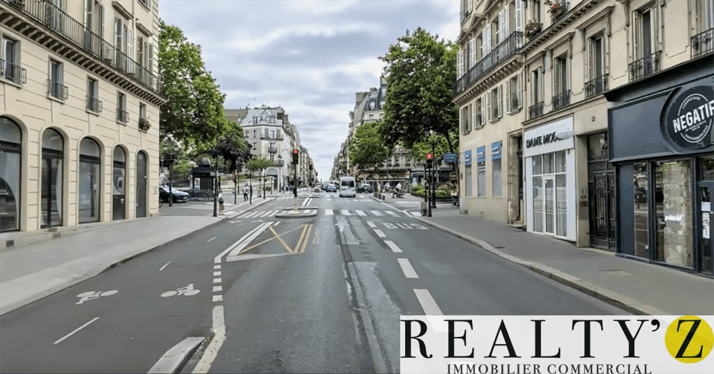 Local commercial · 72 m² · Location — photo 1