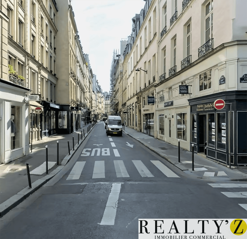 Local commercial · 70 m² · Location — photo 1
