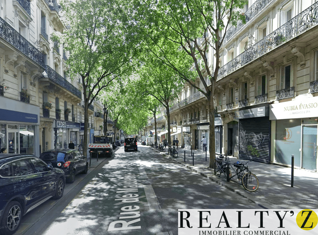 Local commercial · 72 m² · Location — photo 1
