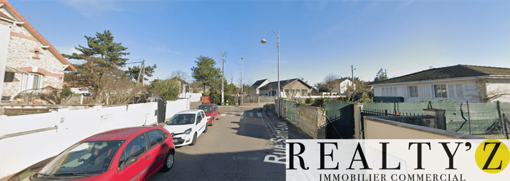 Local commercial · 250 m² · Location — photo 1