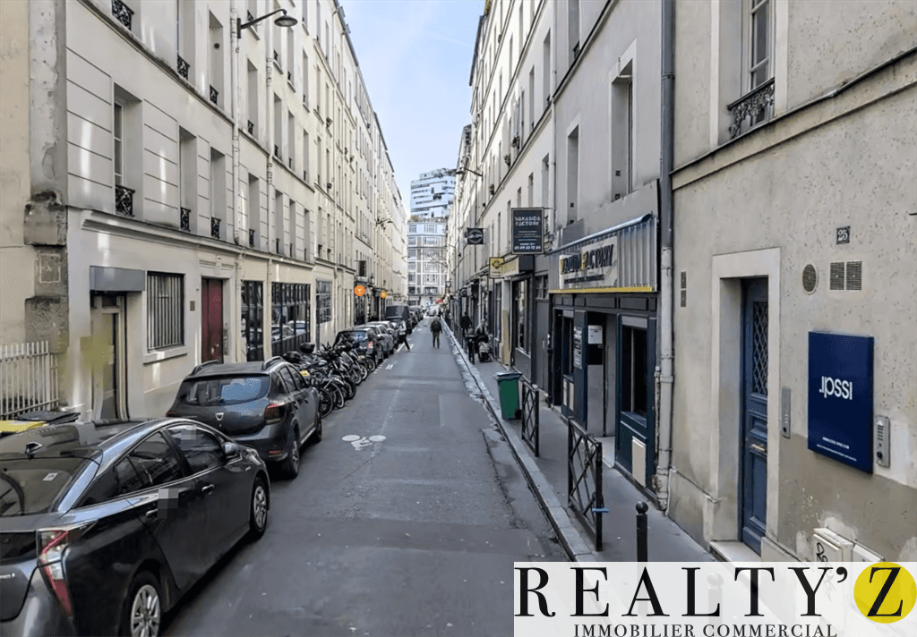 Local commercial · 30 m² · Location — photo 1