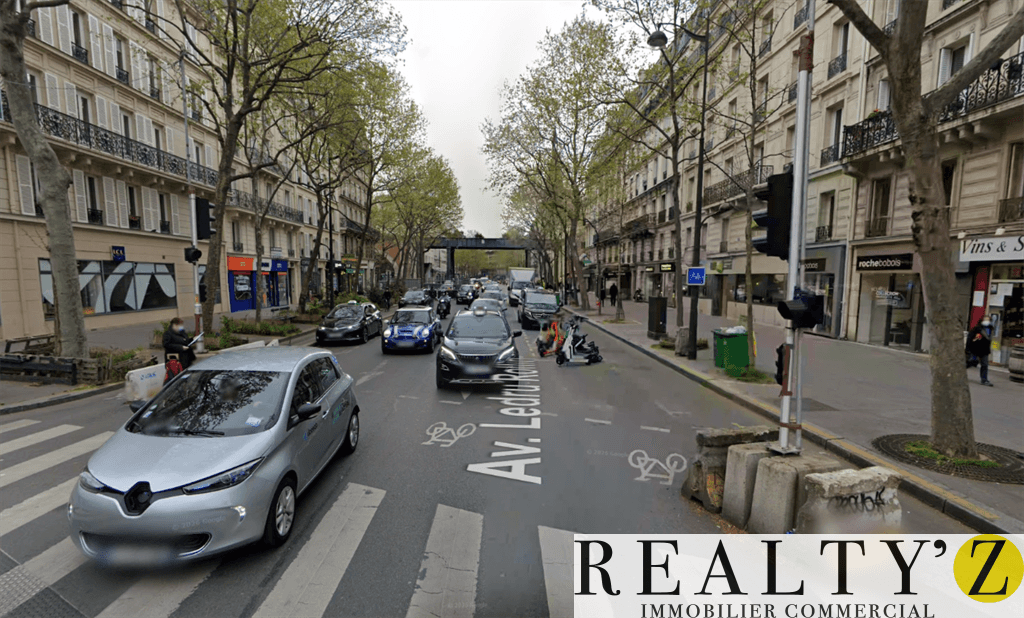 Local commercial · 122 m² · Achat des murs — photo 1