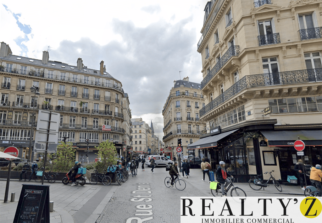 Local commercial · 176 m² · Location — photo 1