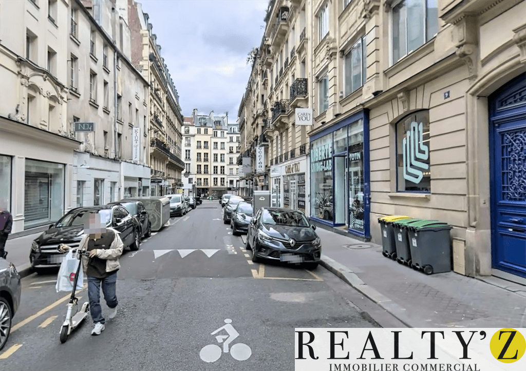 Local commercial · 115 m² · Location — photo 1