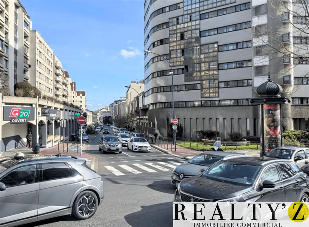 Local commercial · 95 m² · Location — photo 1