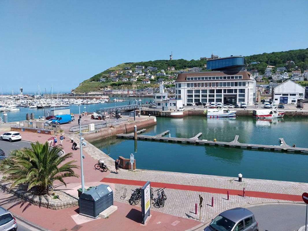 Local commercial 50 m² — FECAMP — photo 1