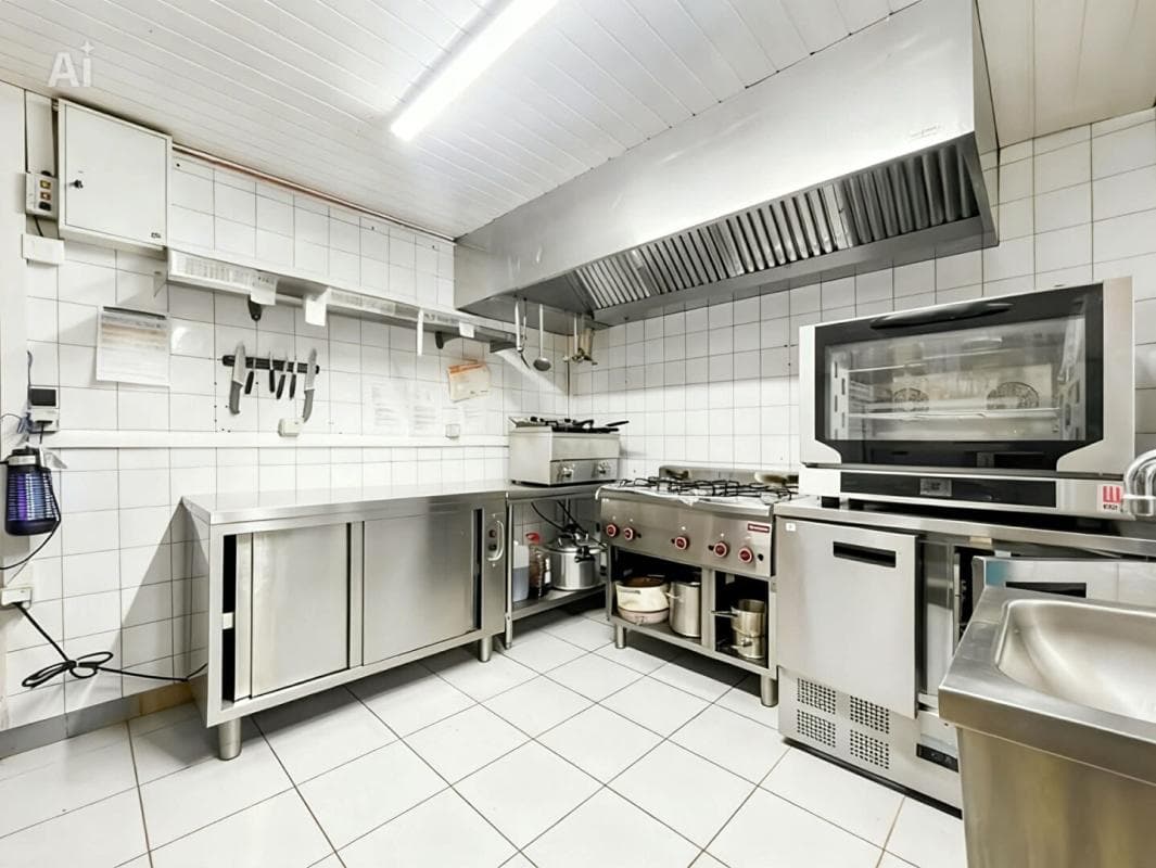 Local commercial · 100 m² · Fonds de commerce — photo 1