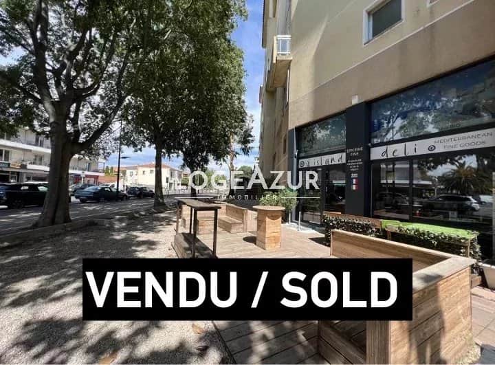 Local commercial · 60 m² · Achat des murs — photo 1