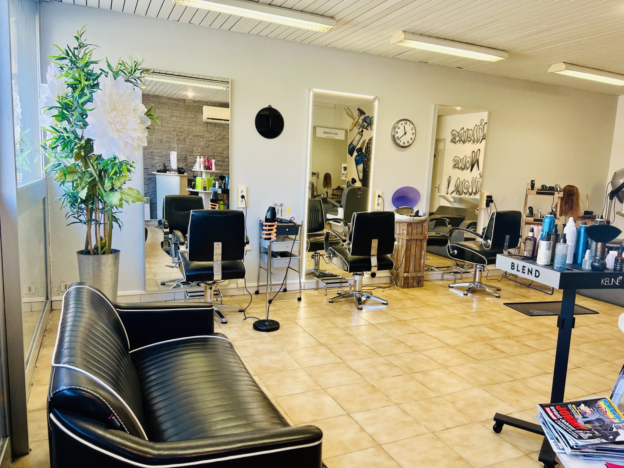 Coiffure · 40 m² · Fonds de commerce — photo 1