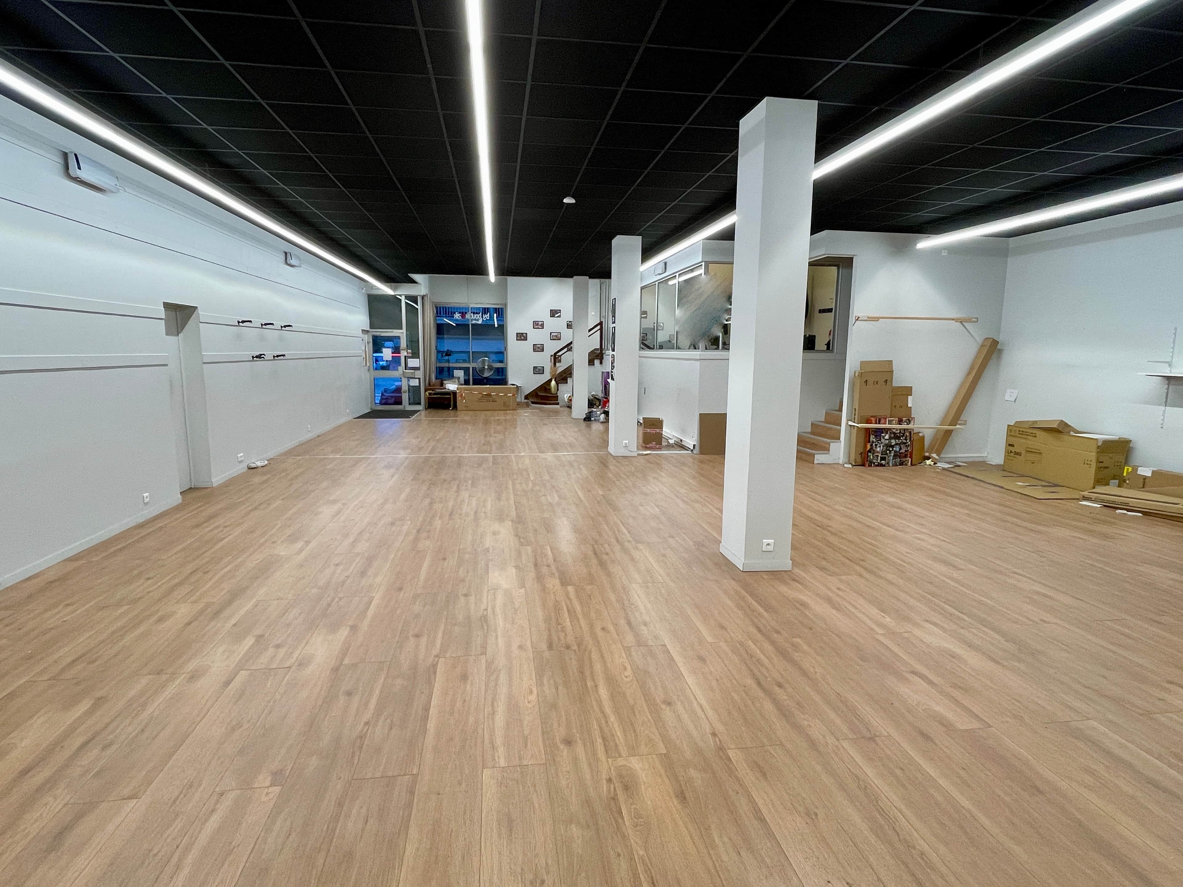 Local commercial · 200 m² · Achat des murs — photo 1