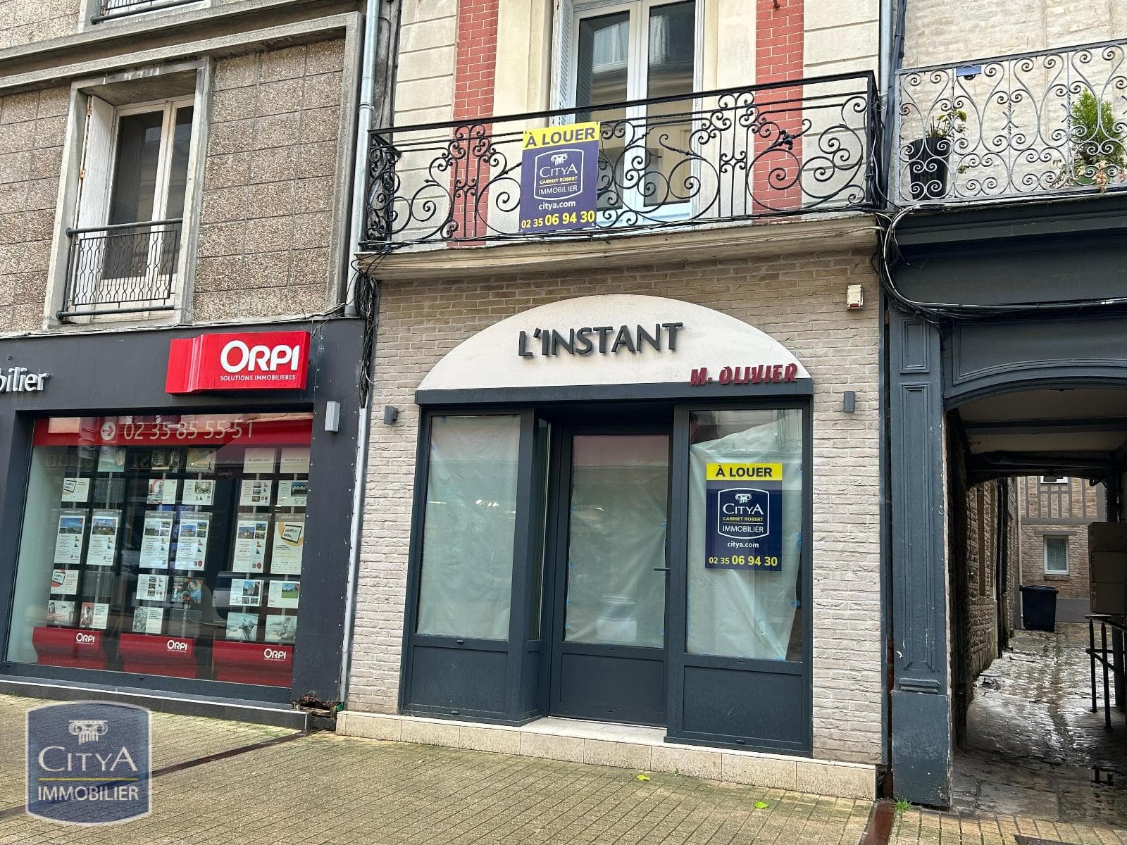 Local commercial · 28 m² · Location — photo 1