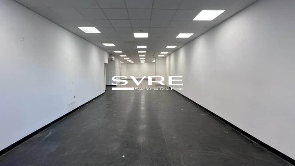 Local commercial · 122 m² · Location — photo 1