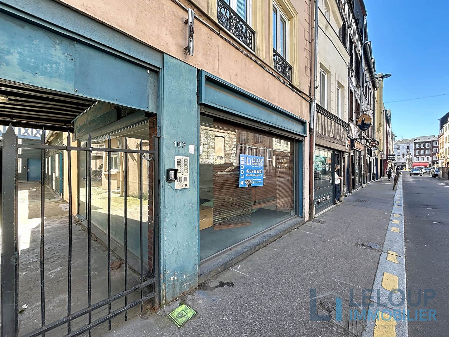 Local commercial · 22 m² · Location — photo 1