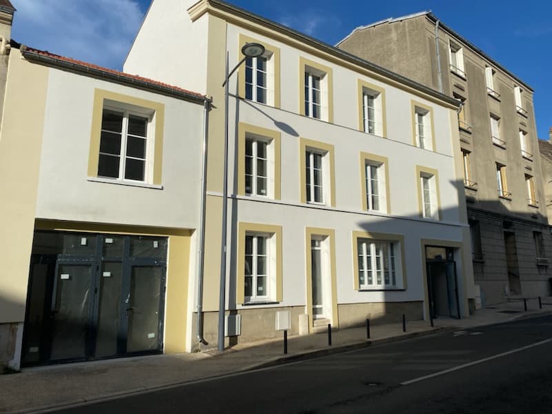 Local commercial · 347 m² · Location — photo 1