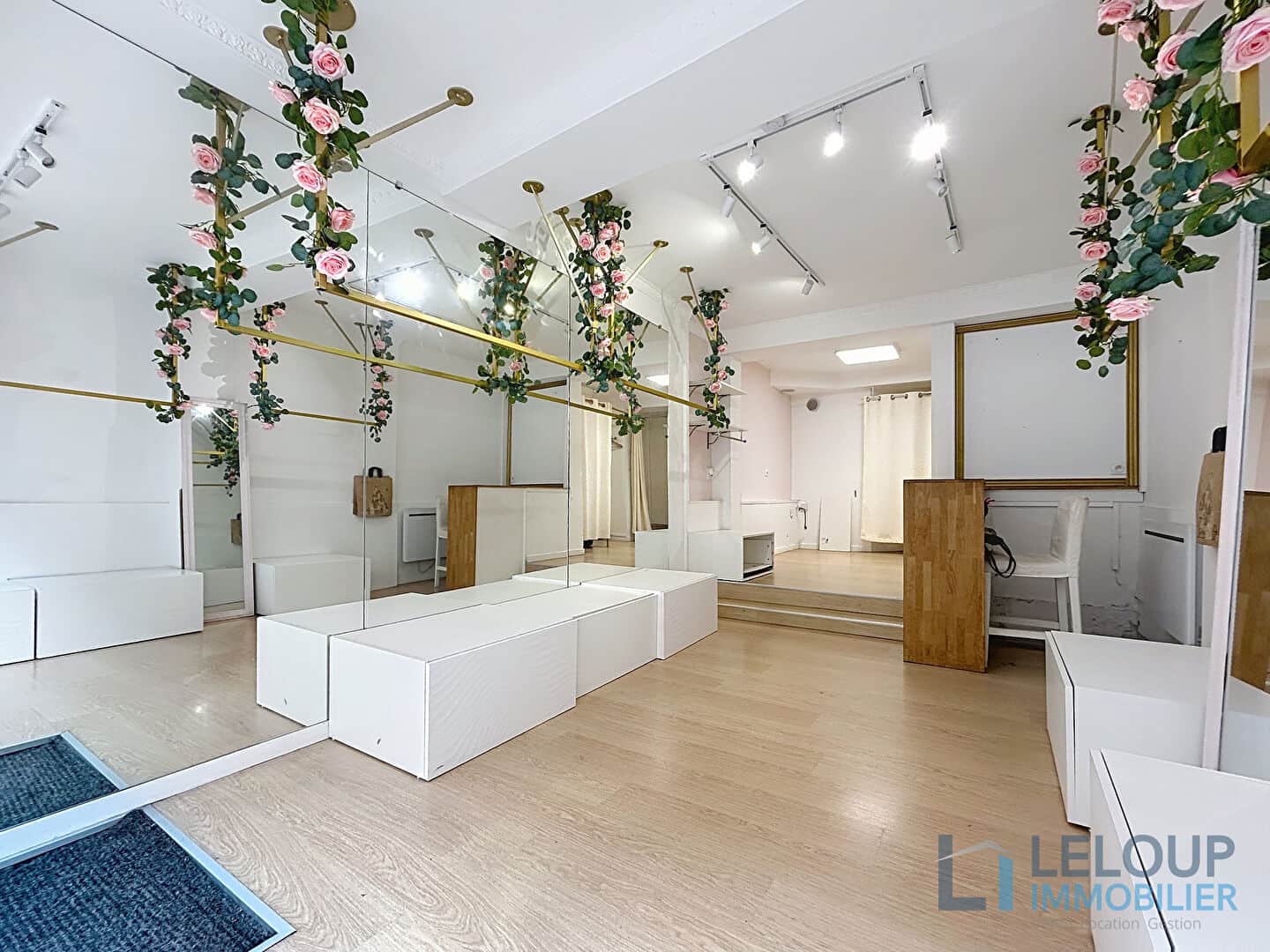 Local commercial · 30 m² · Location — photo 1