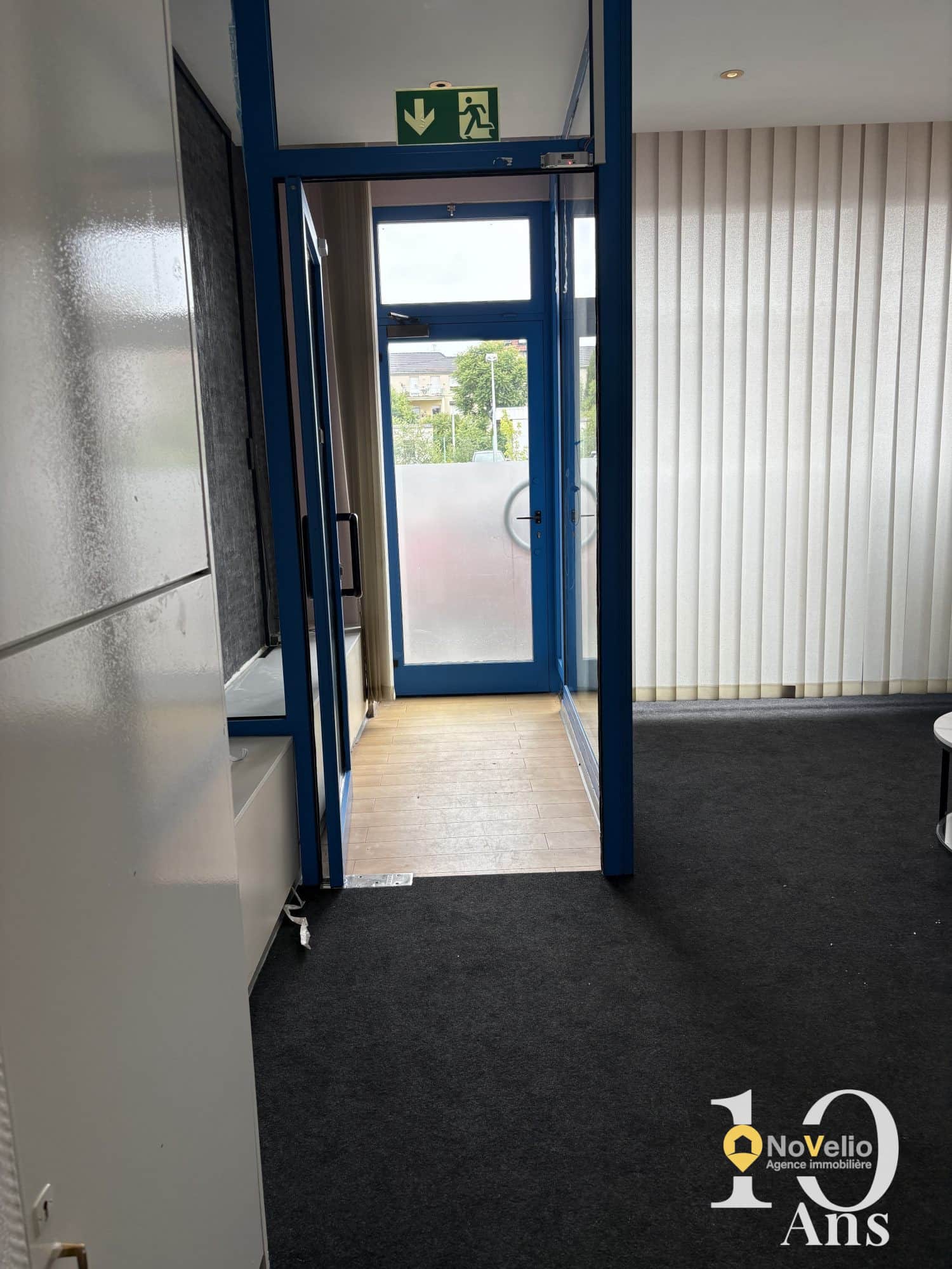 Local commercial · 70 m² · Location — photo 1