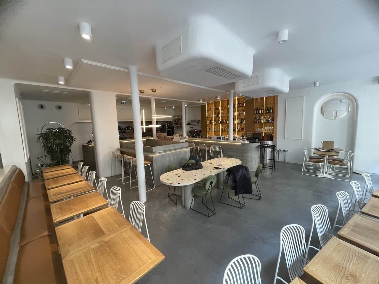 Restaurant Bar · 200 m² · Fonds de commerce — photo 1