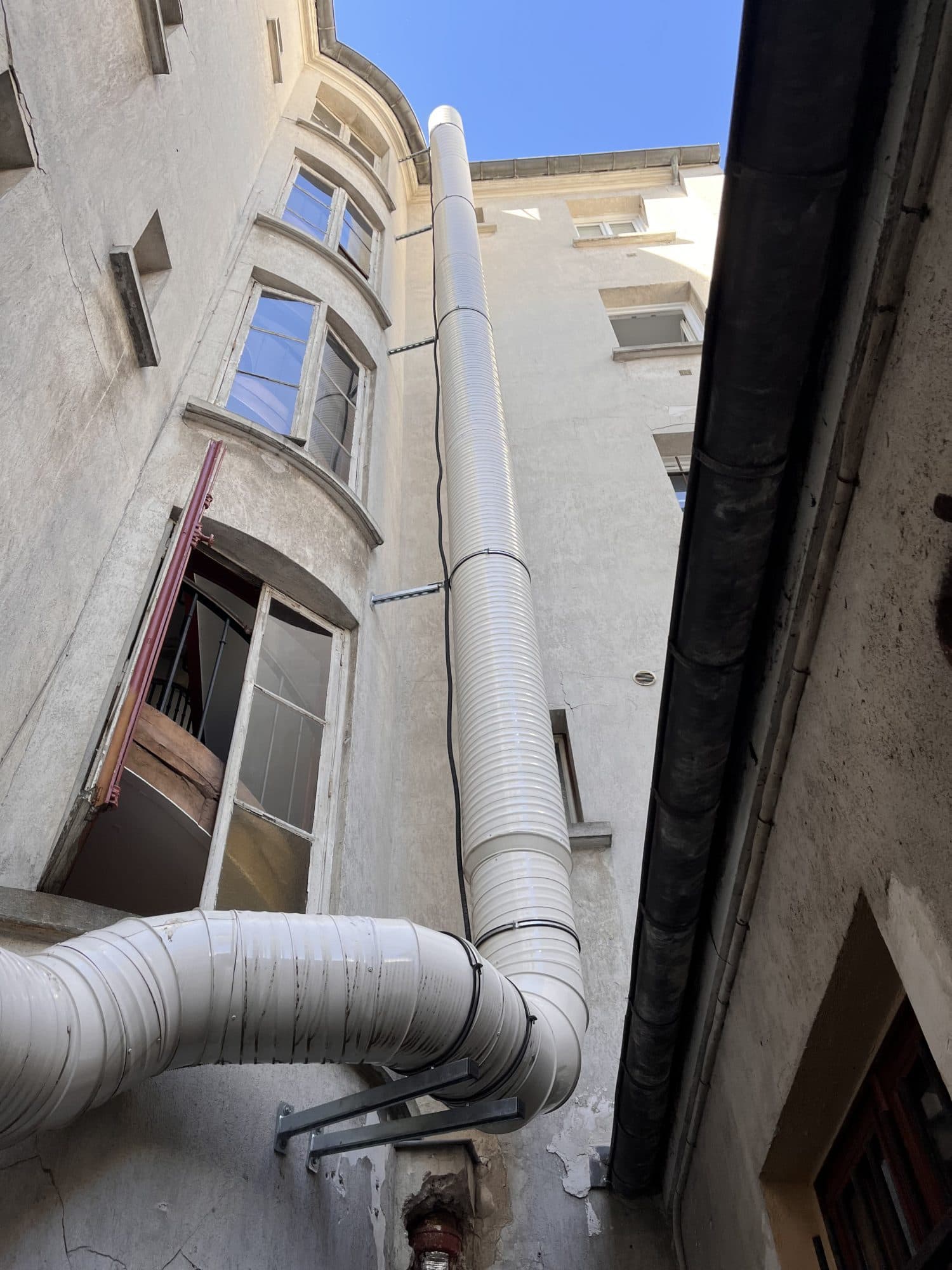 Restaurant · 100 m² · Fonds de commerce — photo 1