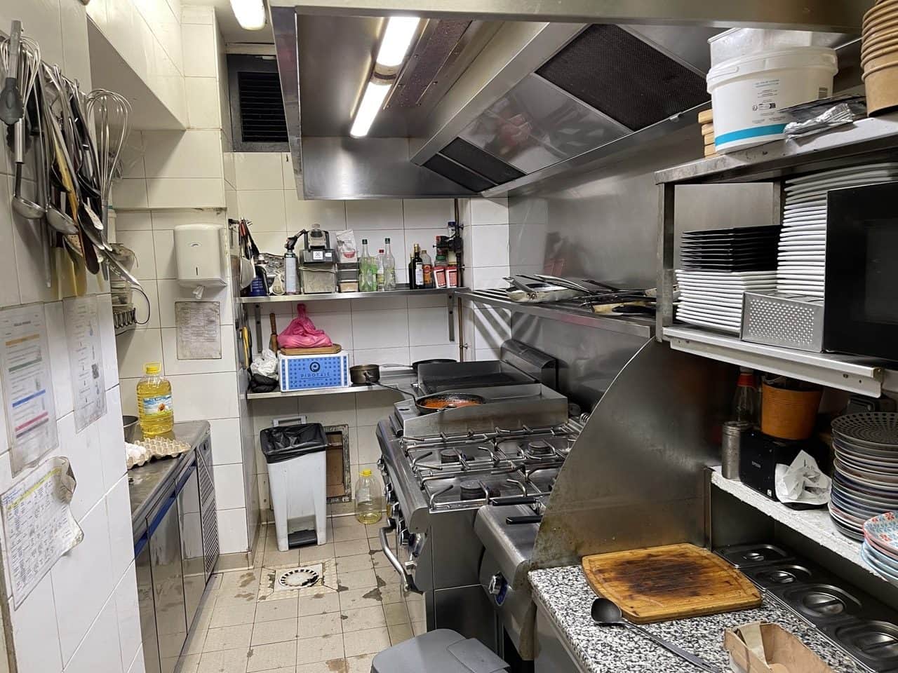Restaurant à thème · 170 m² · Fonds de commerce — photo 1