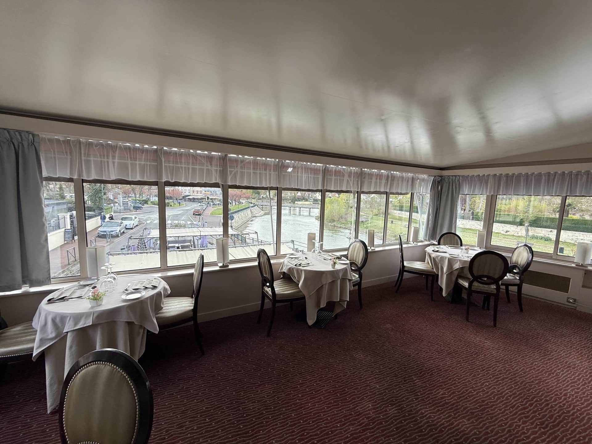 Hotel Restaurant · 500 m² · Fonds de commerce — photo 1