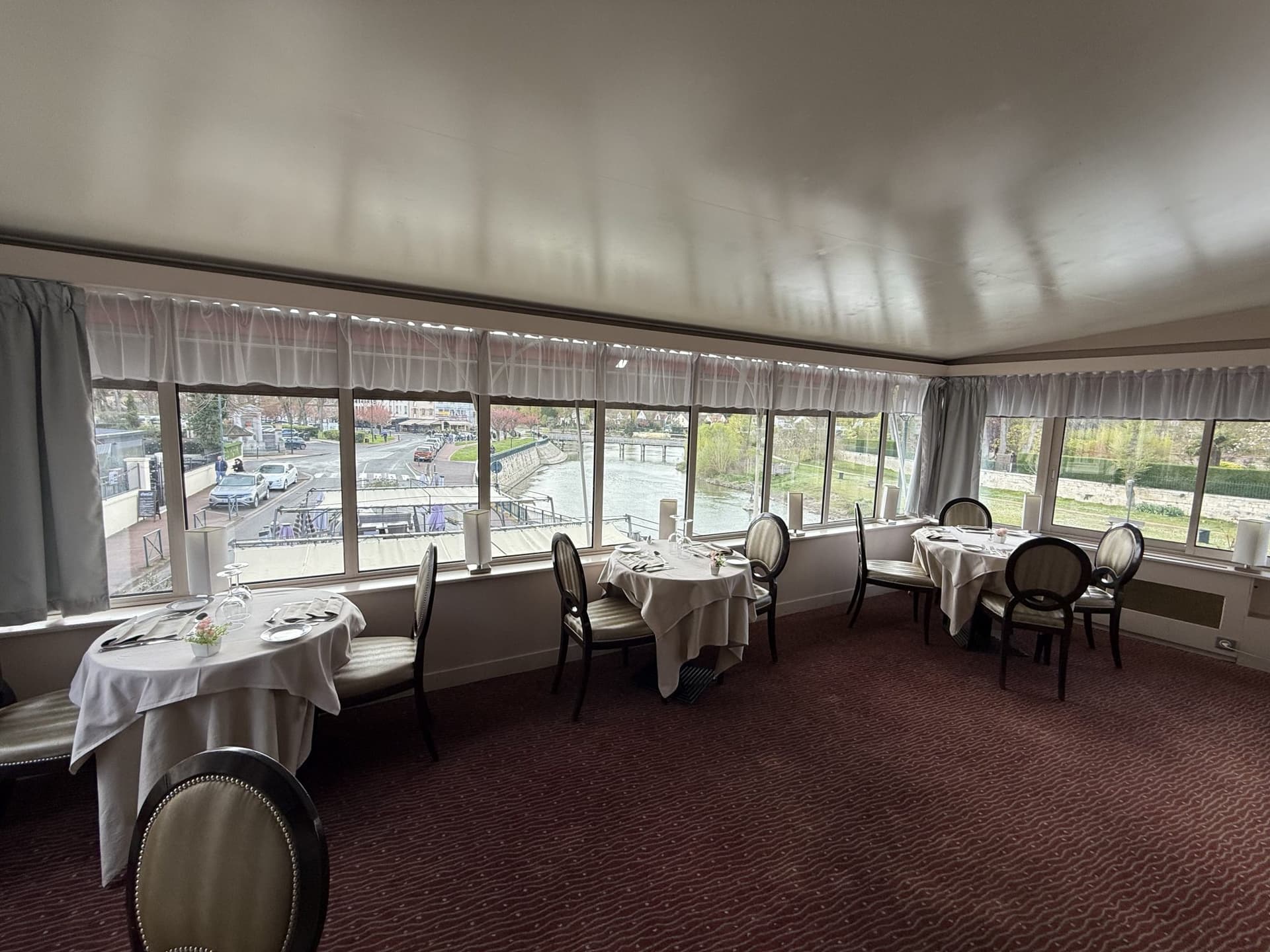 Hotel Restaurant · 500 m² · Fonds de commerce — photo 1
