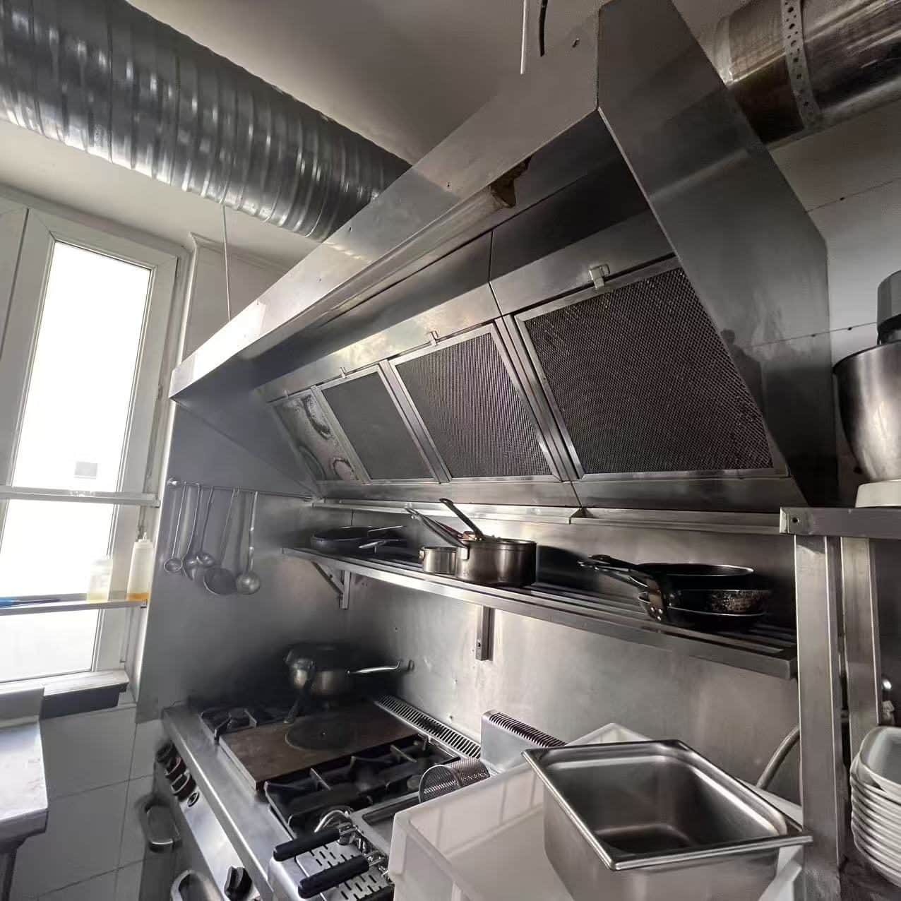 Pizzaria · 100 m² · Fonds de commerce — photo 1