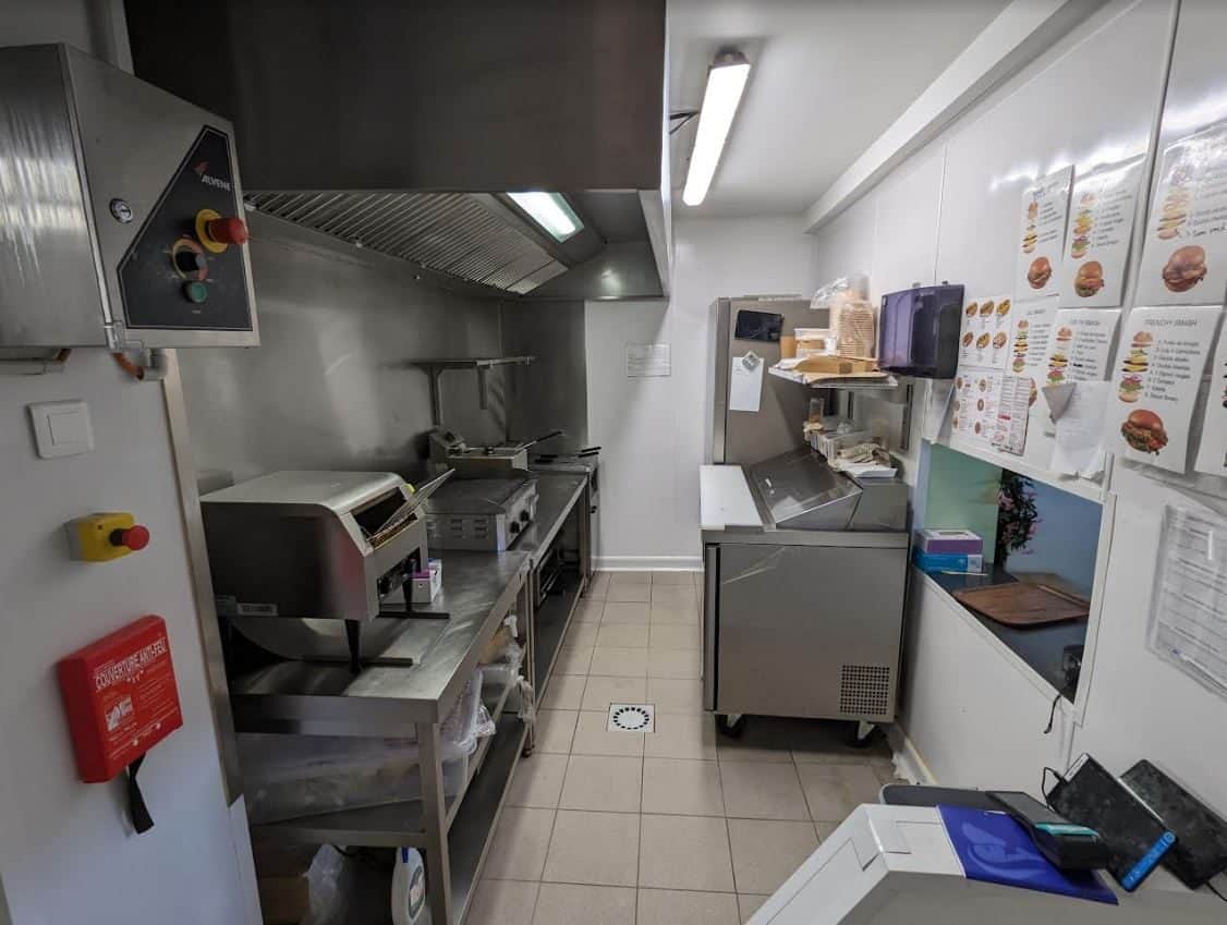 Local commercial · 120 m² · Fonds de commerce — photo 1