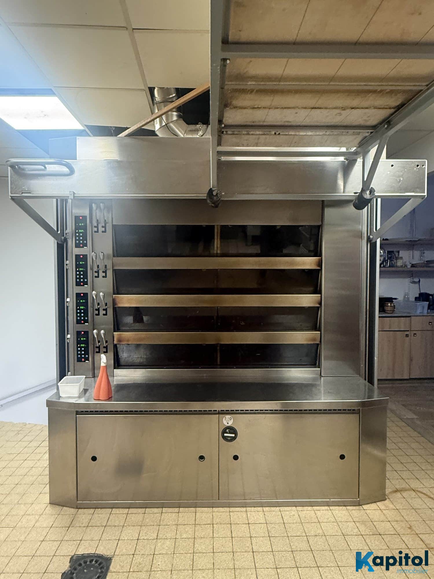 Boulangerie · 160 m² · Fonds de commerce — photo 1