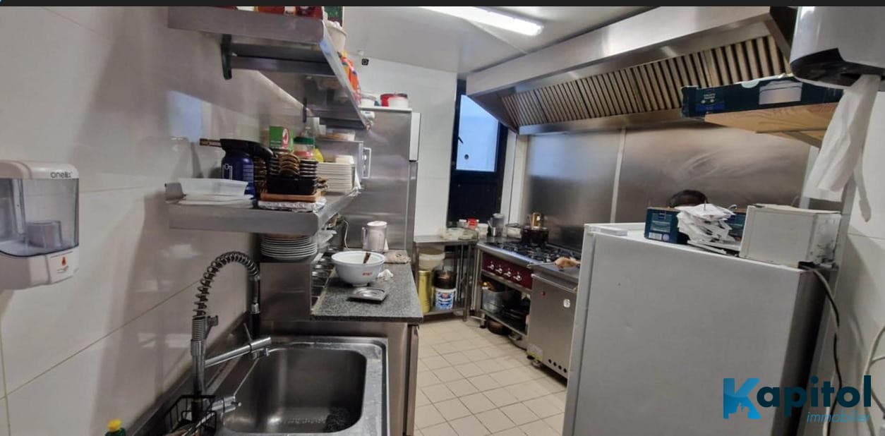 RESTAURANT · 70 m² · Fonds de commerce — photo 1