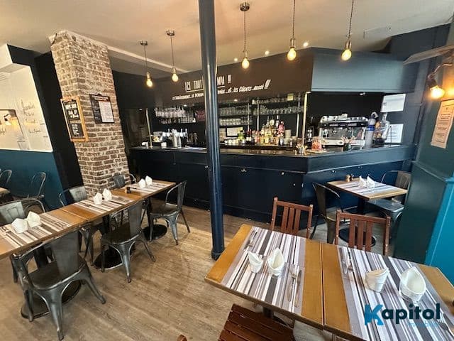 Brasserie · 143 m² · Fonds de commerce — photo 1
