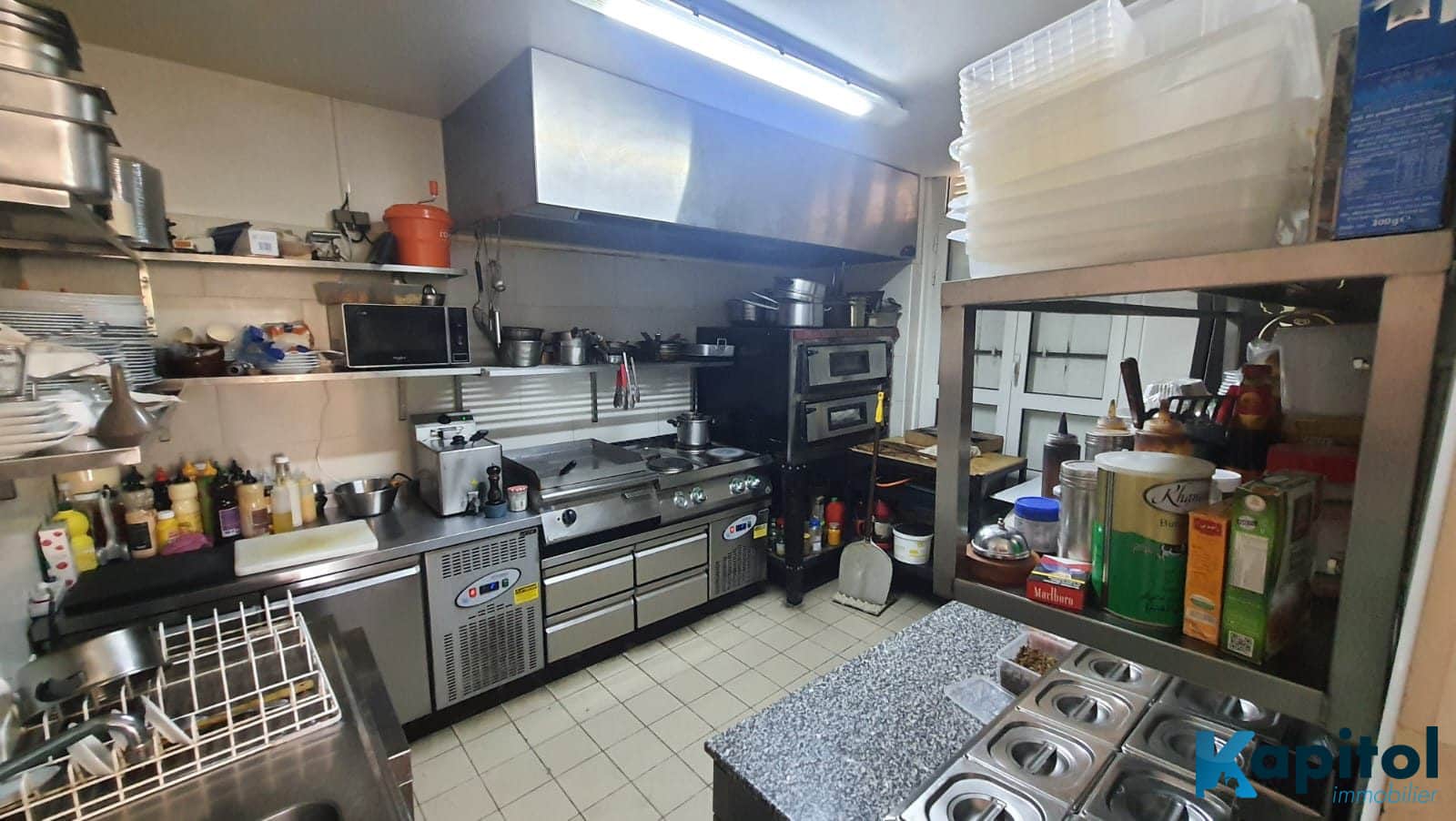 Local commercial · 84 m² · Fonds de commerce — photo 1