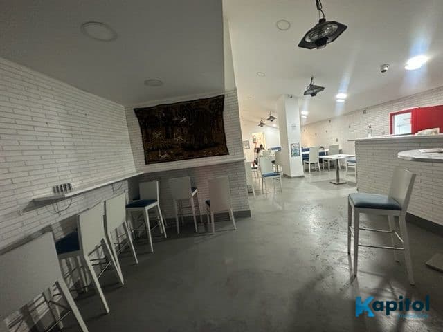 Restaurant · 92 m² · Fonds de commerce — photo 1