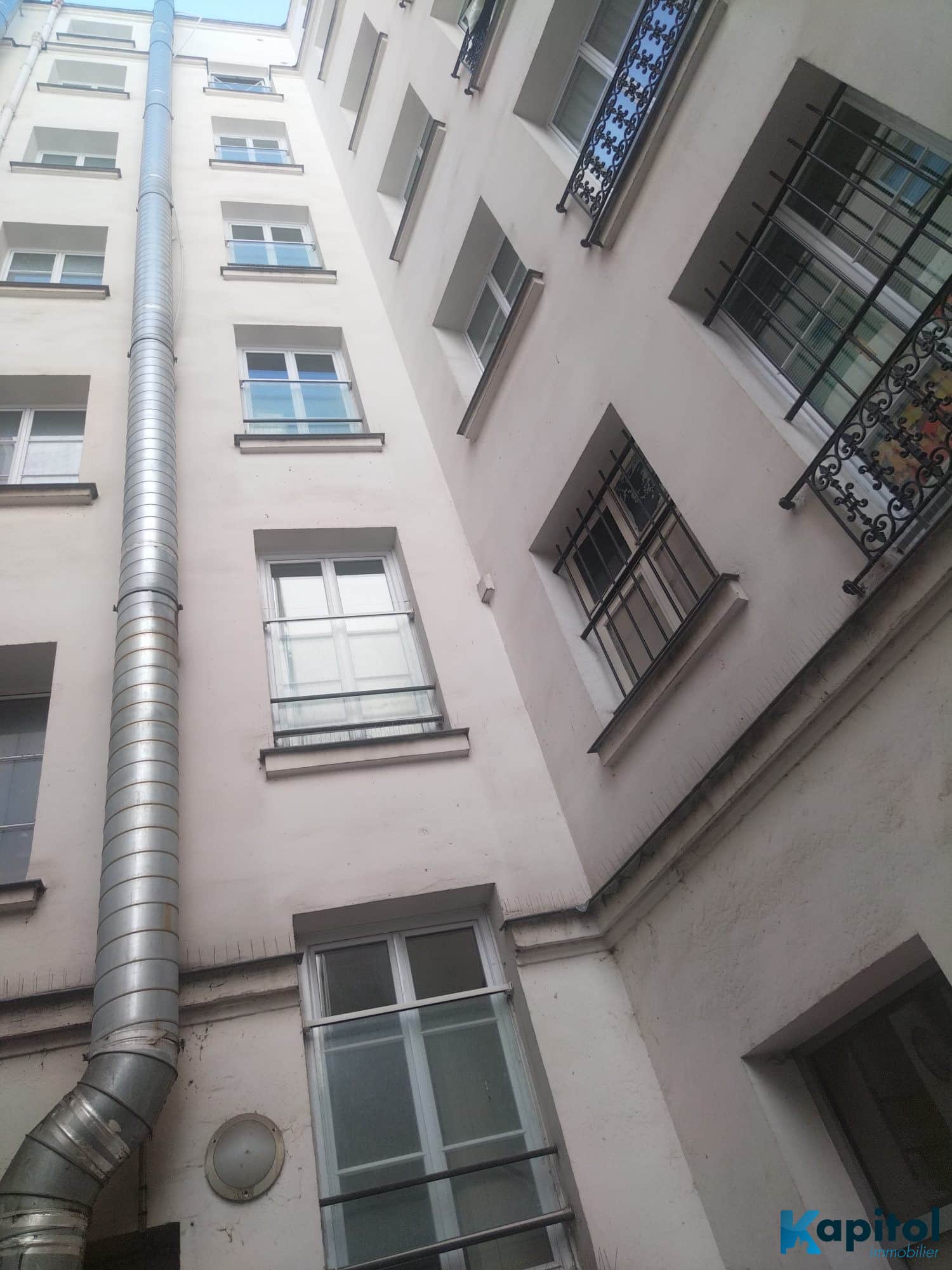 Brasserie · 83 m² · Fonds de commerce — photo 1