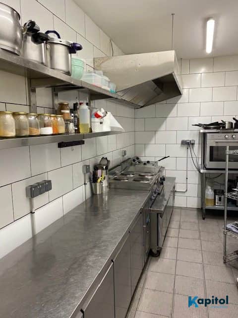 Restaurant · 184 m² · Fonds de commerce — photo 1