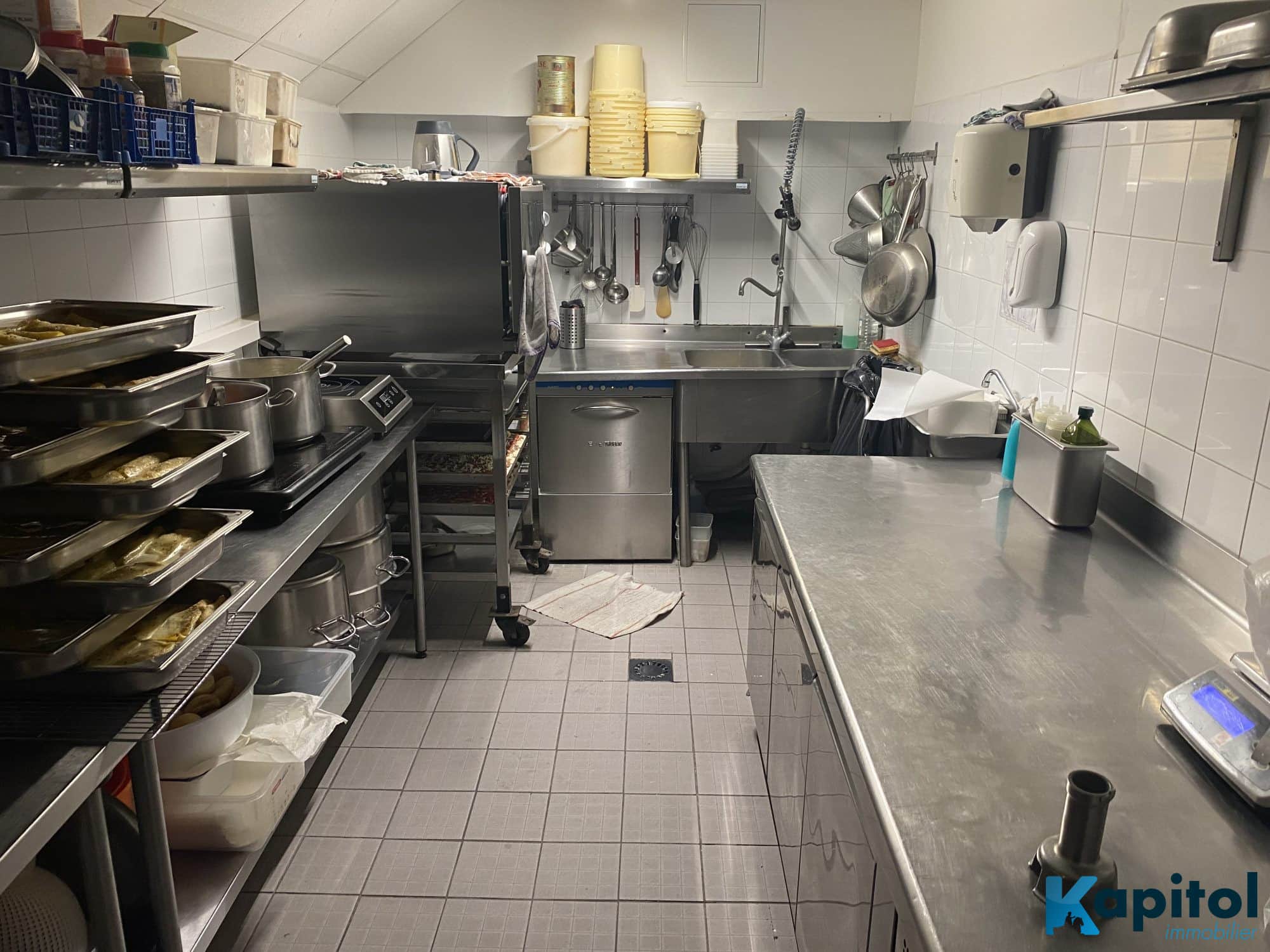 Restauration rapide · 105 m² · Fonds de commerce — photo 1