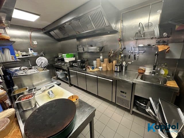 RESTAURANT · 72 m² · Fonds de commerce — photo 1