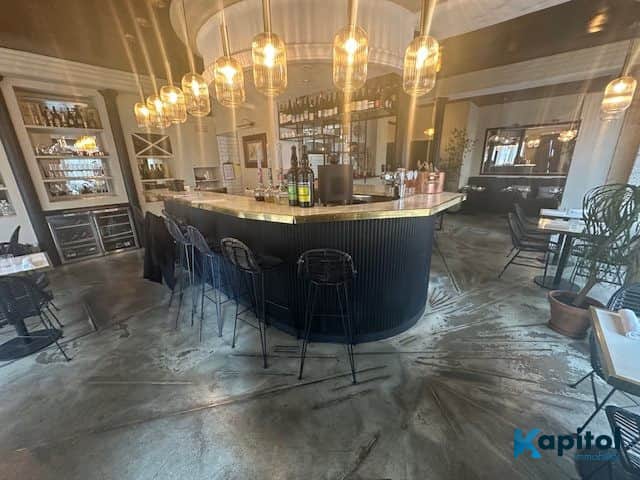 Restaurant · 131 m² · Fonds de commerce — photo 1