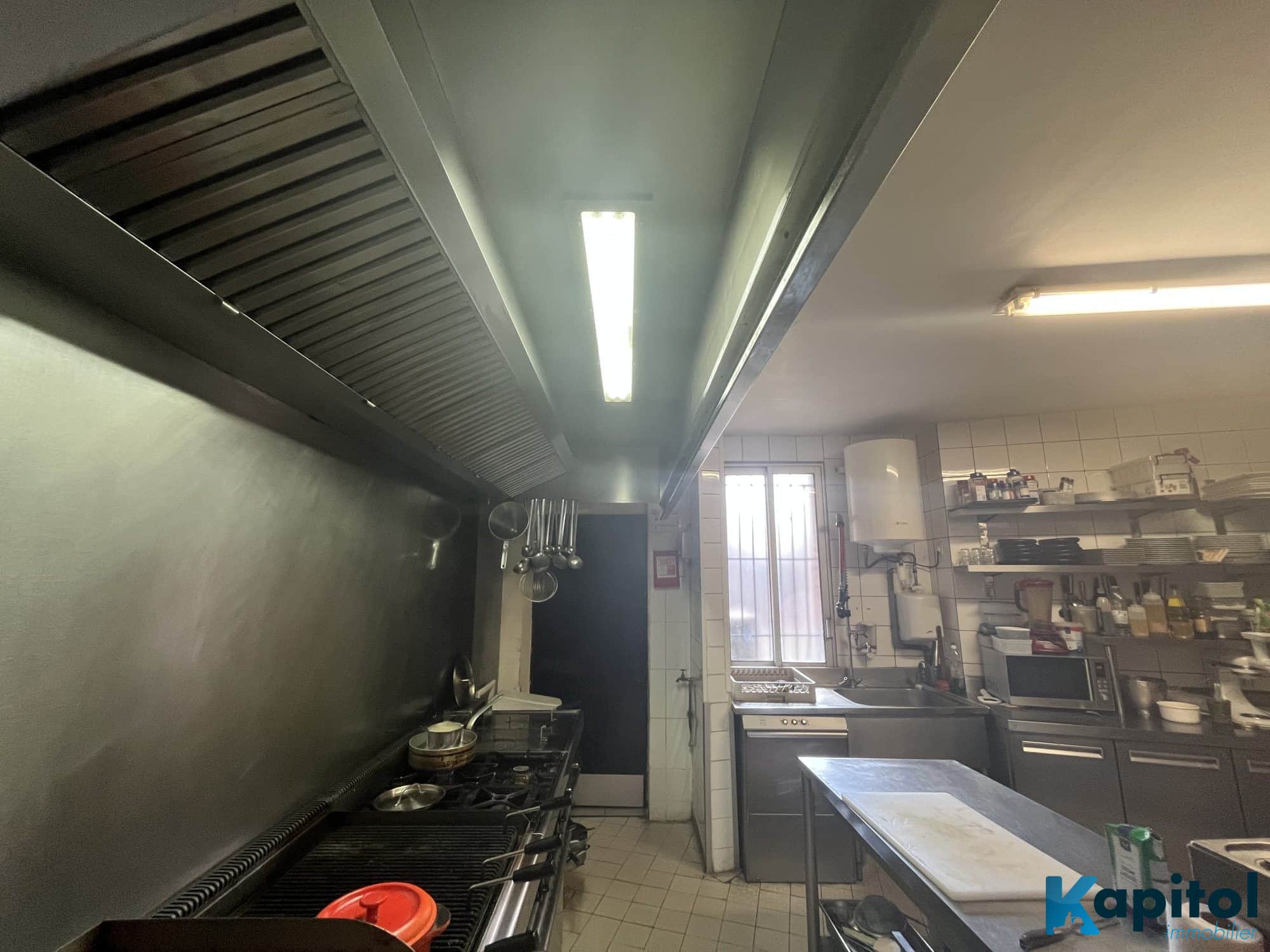 Local commercial · 150 m² · Fonds de commerce — photo 1