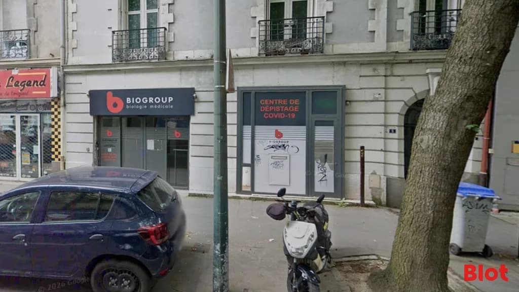 Local commercial · 196 m² · Achat des murs — photo 1