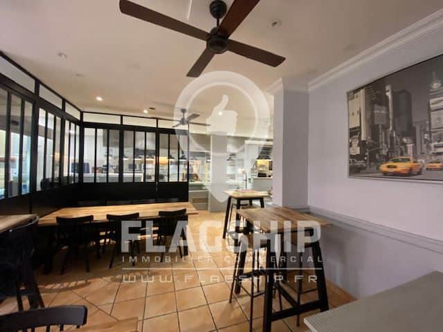 Local commercial · 150 m² · Cession de bail — photo 1