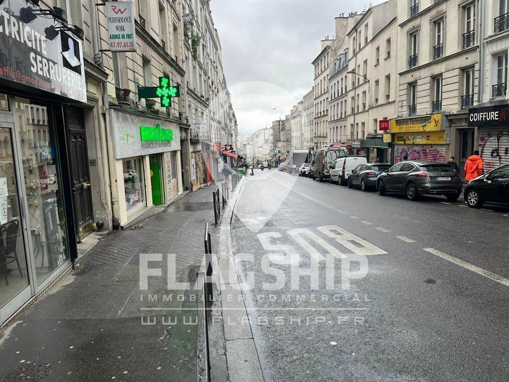 Local commercial · 65 m² · Location — photo 1