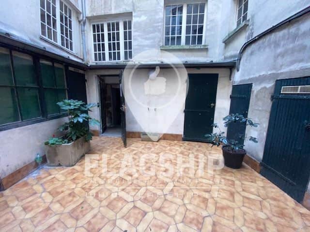 Local commercial · 60 m² · Location — photo 1