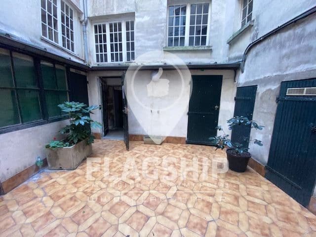 Local commercial · 60 m² · Location — photo 1
