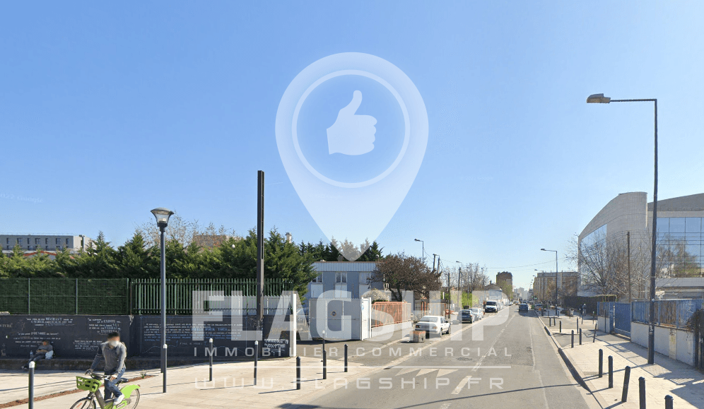 Local commercial · 1001 m² · Location — photo 1