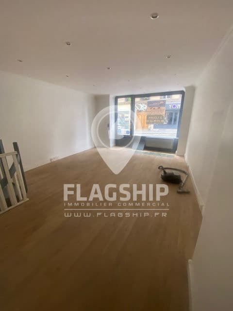 Local commercial · 75 m² · Location — photo 1