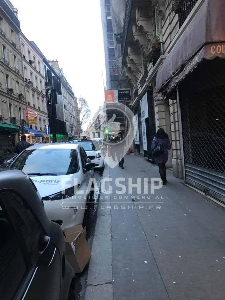 Retouche et couture · 55 m² · Cession de bail — photo 1