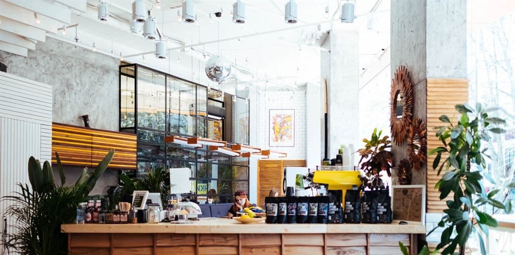 Epicerie · 138 m² · Location — photo 1