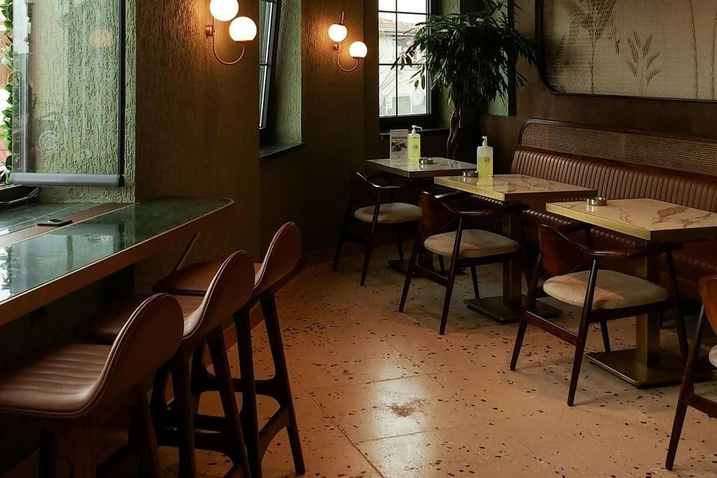 Restaurant · 176 m² · Fonds de commerce — photo 1