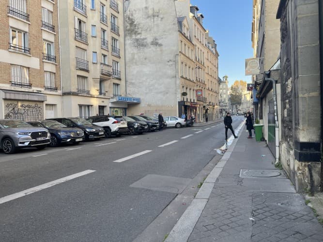 Local commercial · 51 m² · Fonds de commerce — photo 1